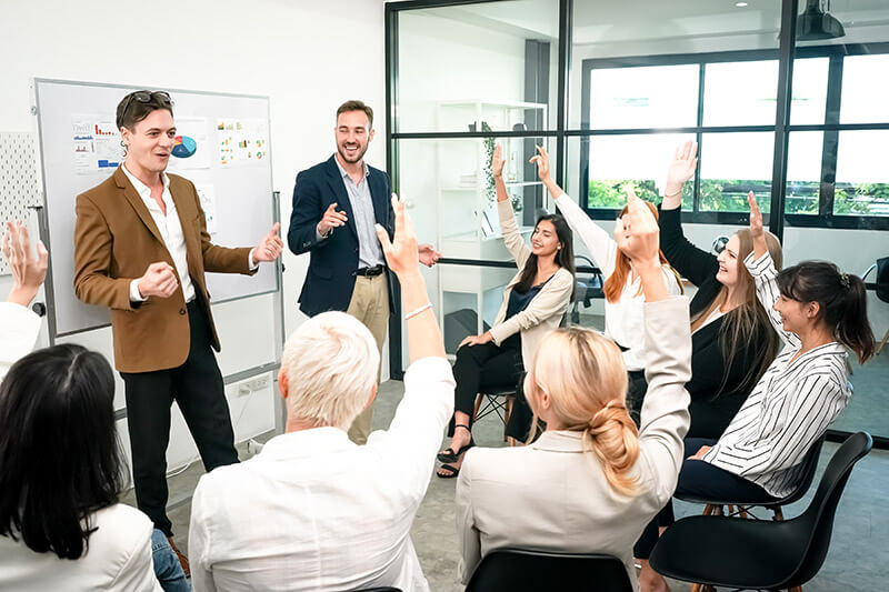 Réussite-Emploi : organisation Conférence : Boostez Votre Leadership Optimaliste avec Bruno Adler à Besançon